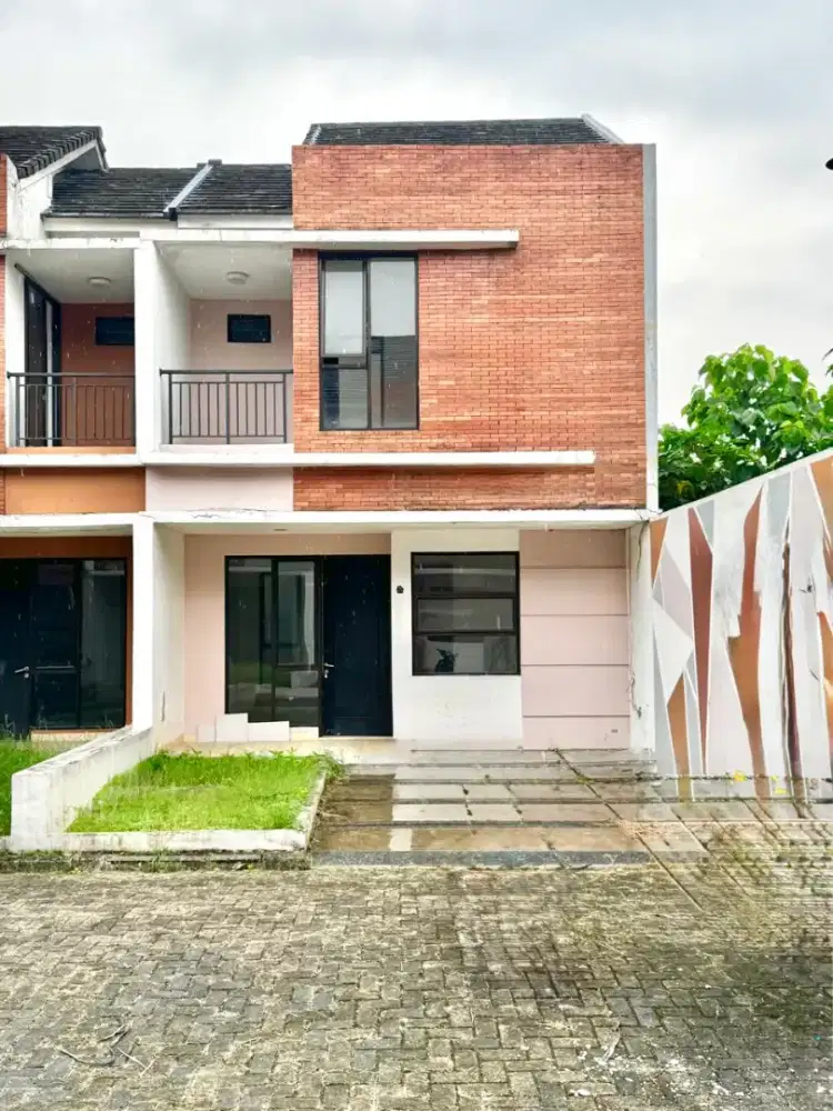 Dijual rumah di molek residence di wilayah cirendeu legoso