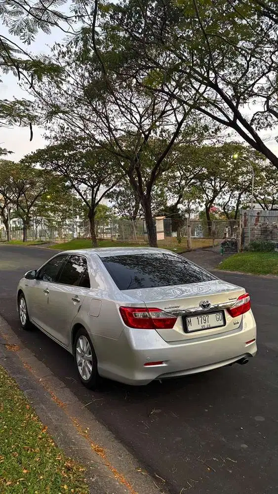 Toyota Camry 2012 Hybrid
