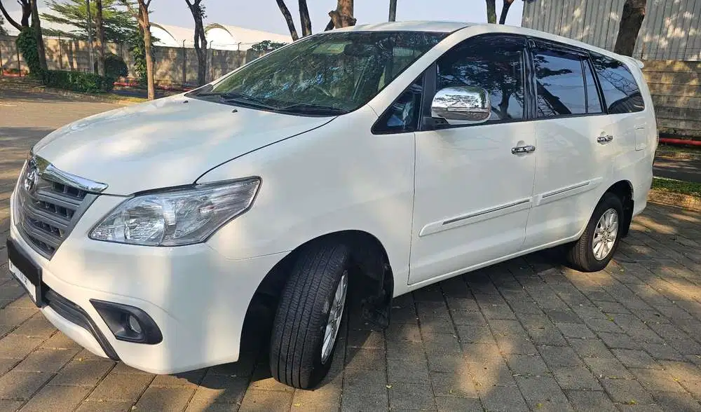 Toyota Kijang Innova 2015 Bensin