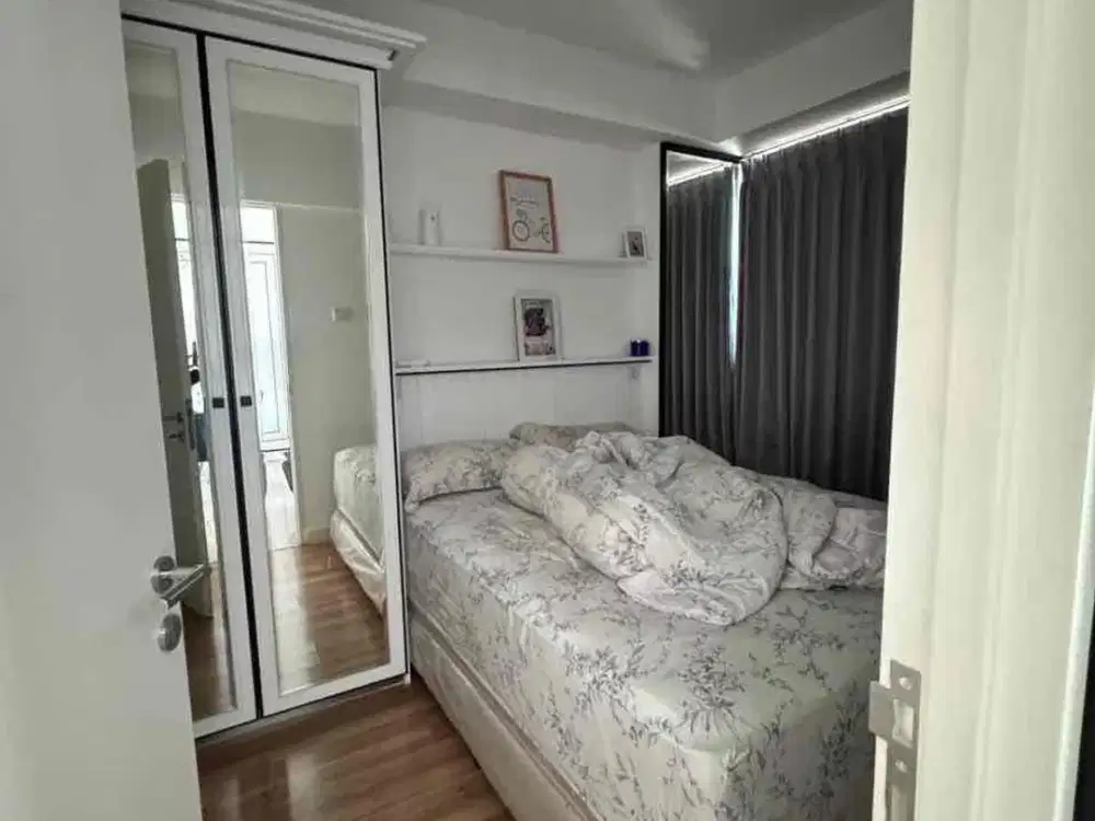 DIJUAL APARTEMEN SIAP HUNI

Lokasi: [Apartemen Landmark]

Harga: Rp 999jt
(Nego sampai jadi)

Tipe  1 BR 
Luas  [44,9] m²
Kamar Tidur [1]
Kamar Mandi  [1]
Lantai  [Tower A/Lantai 15]
View [Kolam Renang]
Furnished Full Furnished
Listrik [1300] VA wawa
