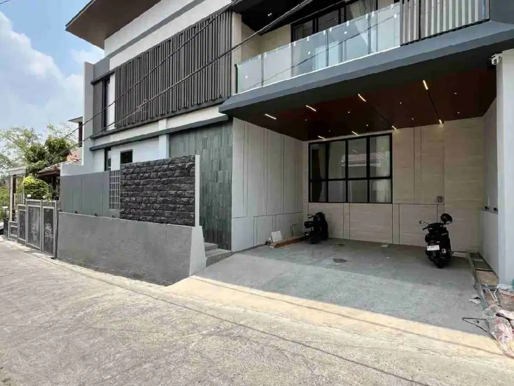 Rumah Mewah Kontemporer Full Furniture di Maguwoharjo Dekat Pasar Stan & RS Hermina