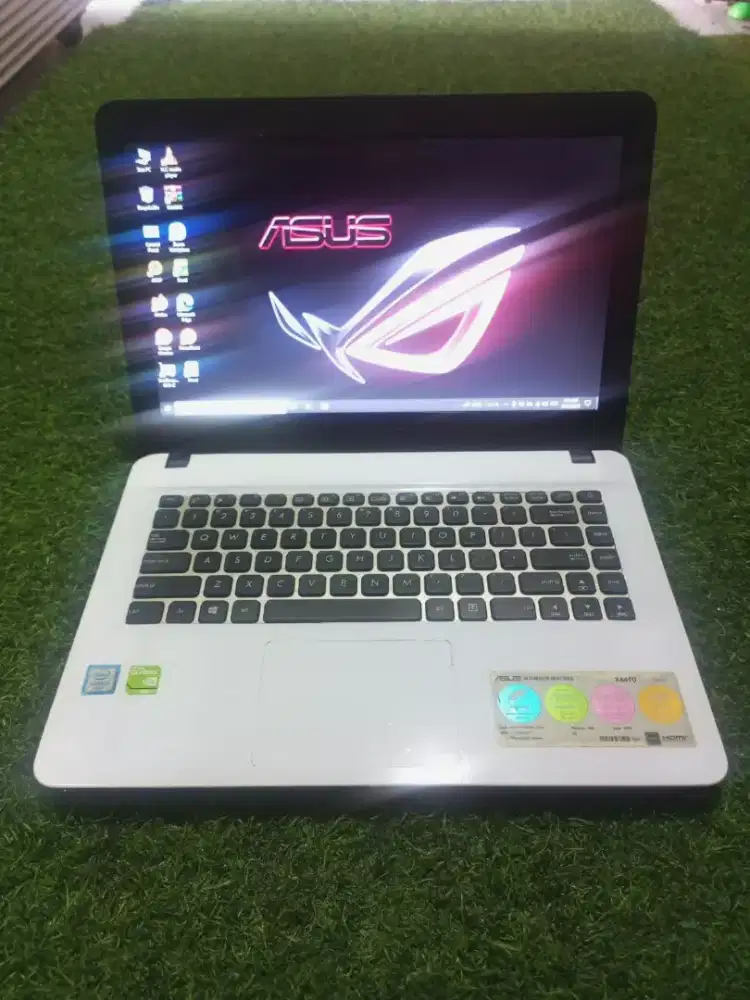 Asus X441U Double VGA