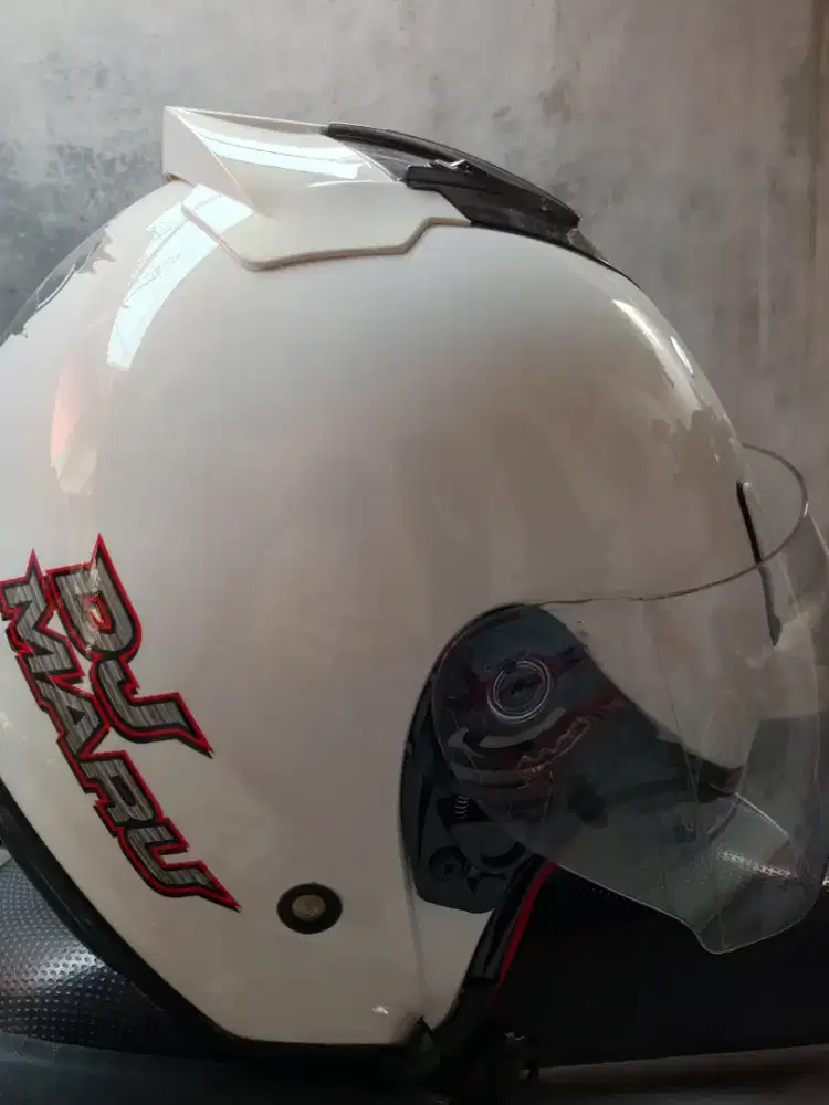 Helm kyt dj maru