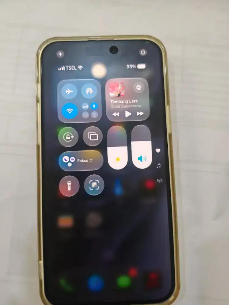 iphone 15 pkus 256 inter
