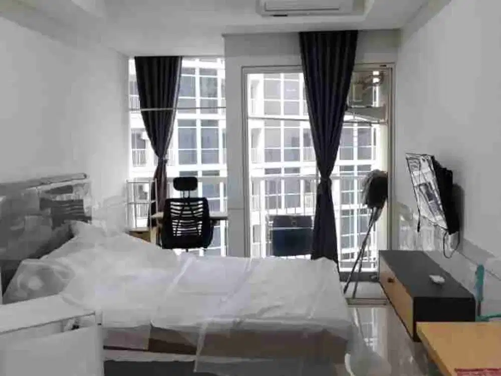 Apartemen Pacific Garden Alam Sutera,Studio,lantai 22 TB,view selatan, pool, danau alam sutera,fully furnished dan elektronik..panunggangan,pinang..Tangerang kota..