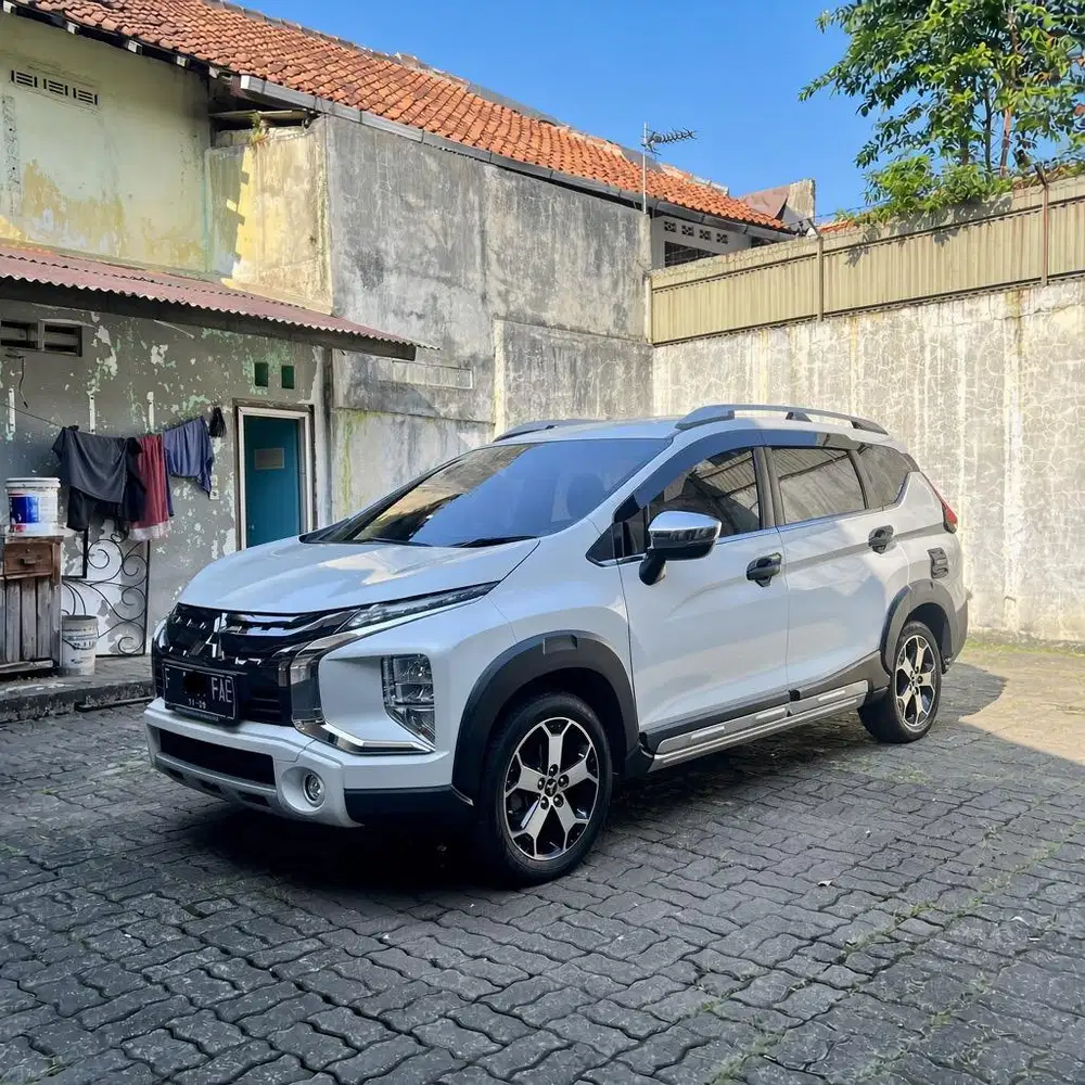 Xpander Cross 2021 Premium Package