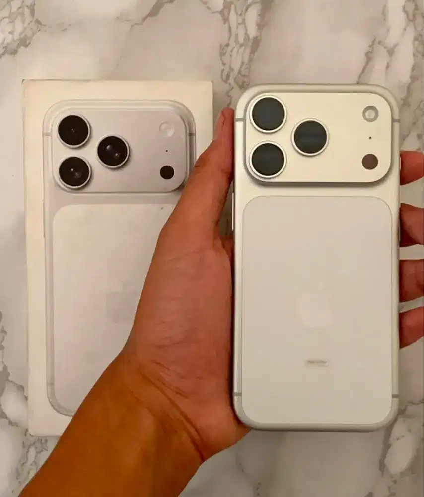 Iphone 17 pro 256gb Silver Like New