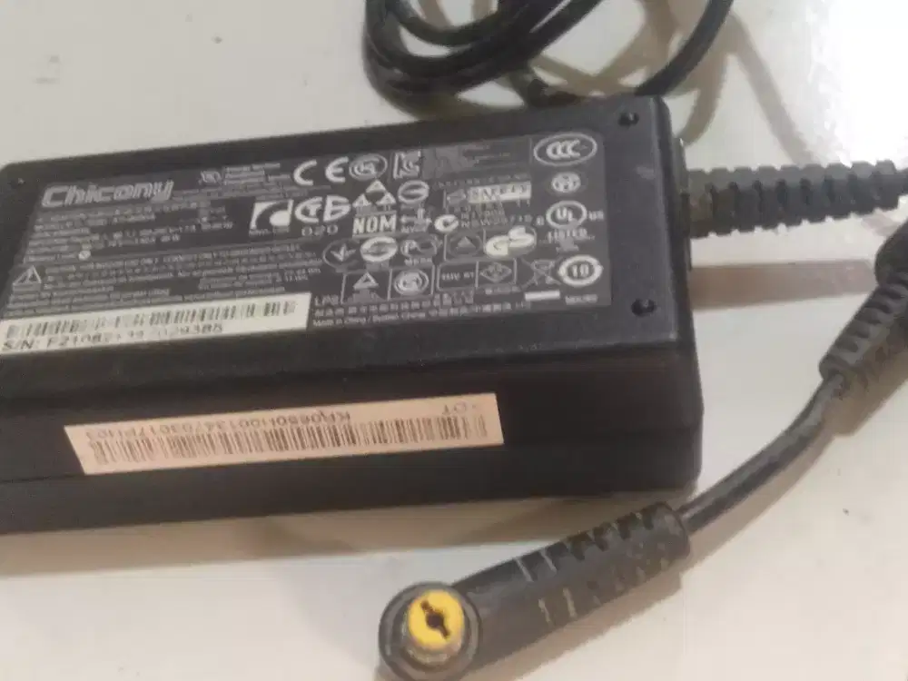 CHARGER CHARGER ORI LAPTOP
