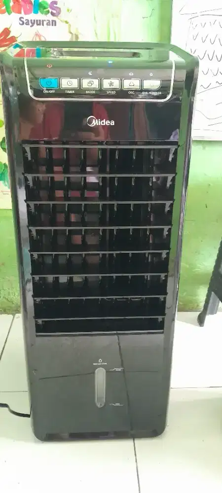 Air cooler Midea AC 100 baru seminggu pakai