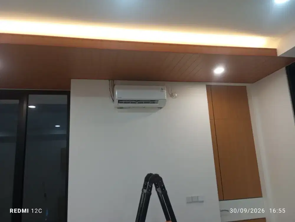 Jasa service ac. Perbaikan dan pemasangan ac baru dan second