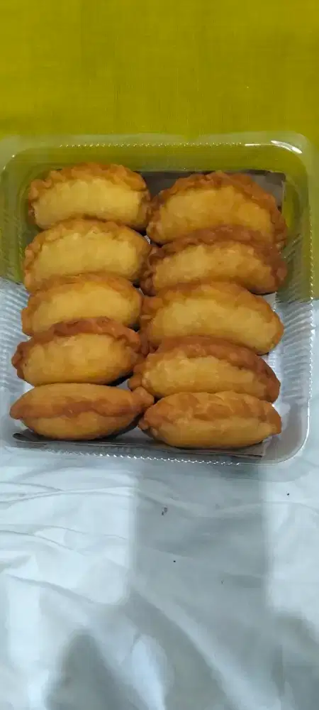 Kue Panada Ikan Cakalang Halal