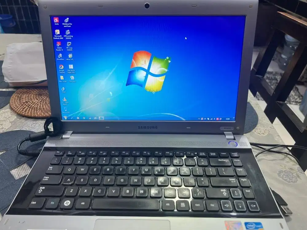 Laptop samsung rv 418 icore