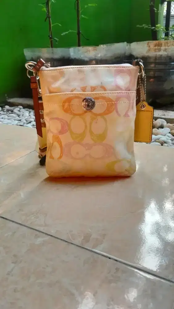 Tas coc Hampton multicolor pastel signature preloved luar