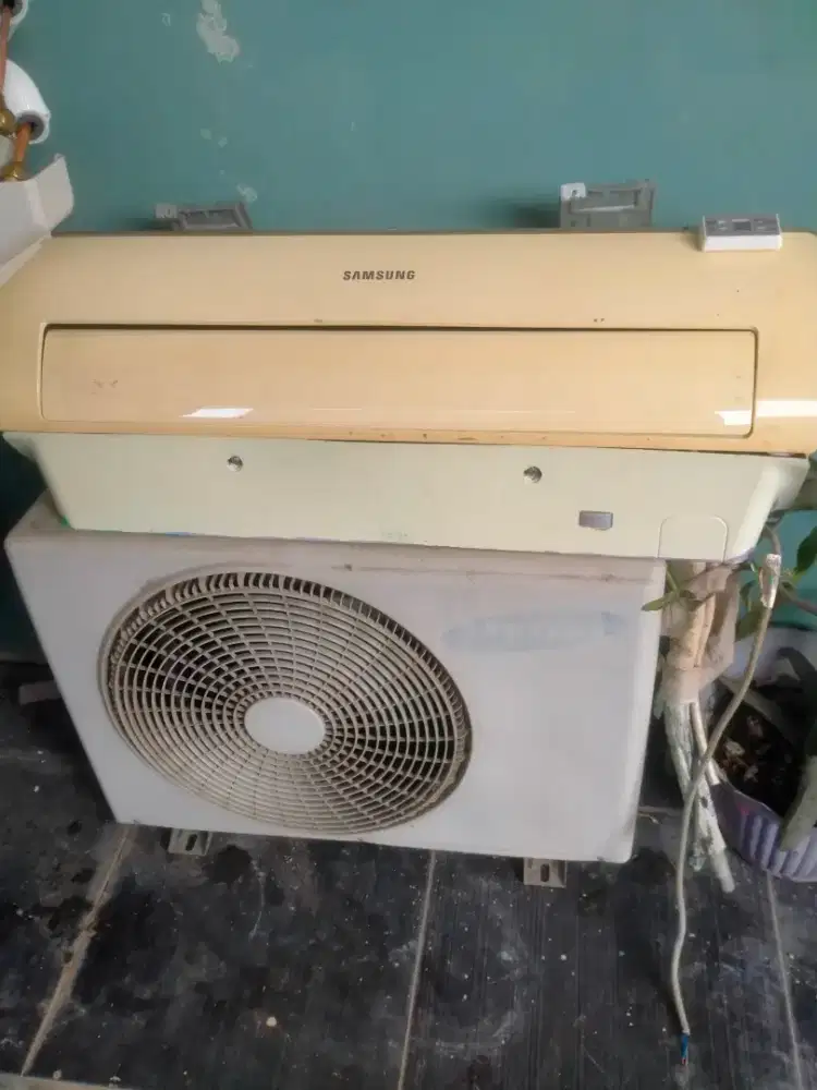 AC SAMSUNG BEKAS 1/2PK