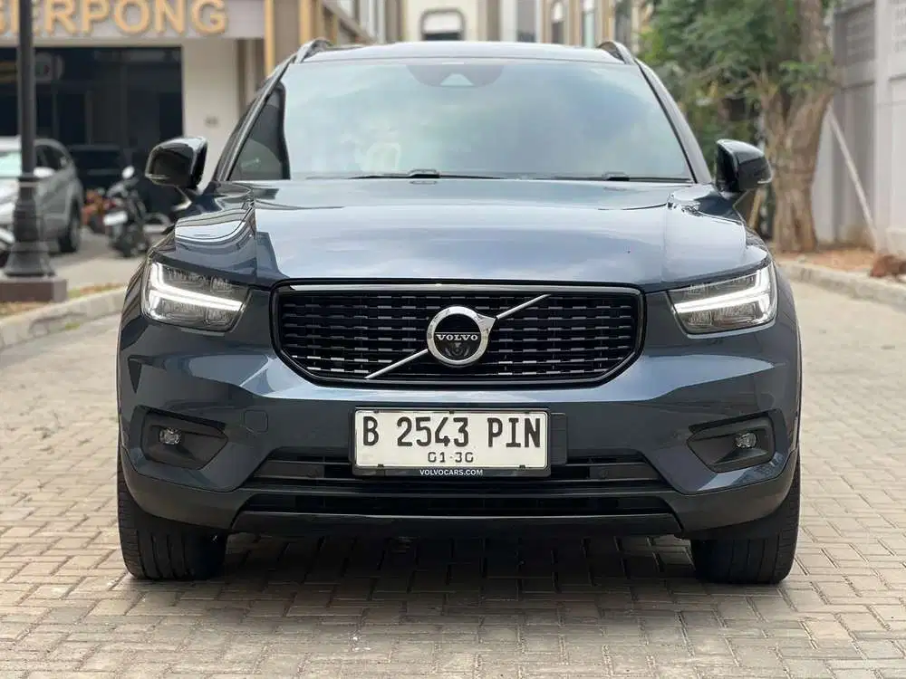 VOLVO XC40 1.5 PHEV BENSIN AT 2022 - LOW KM & SIAP PAKAI