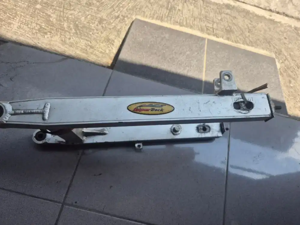 Arm super track