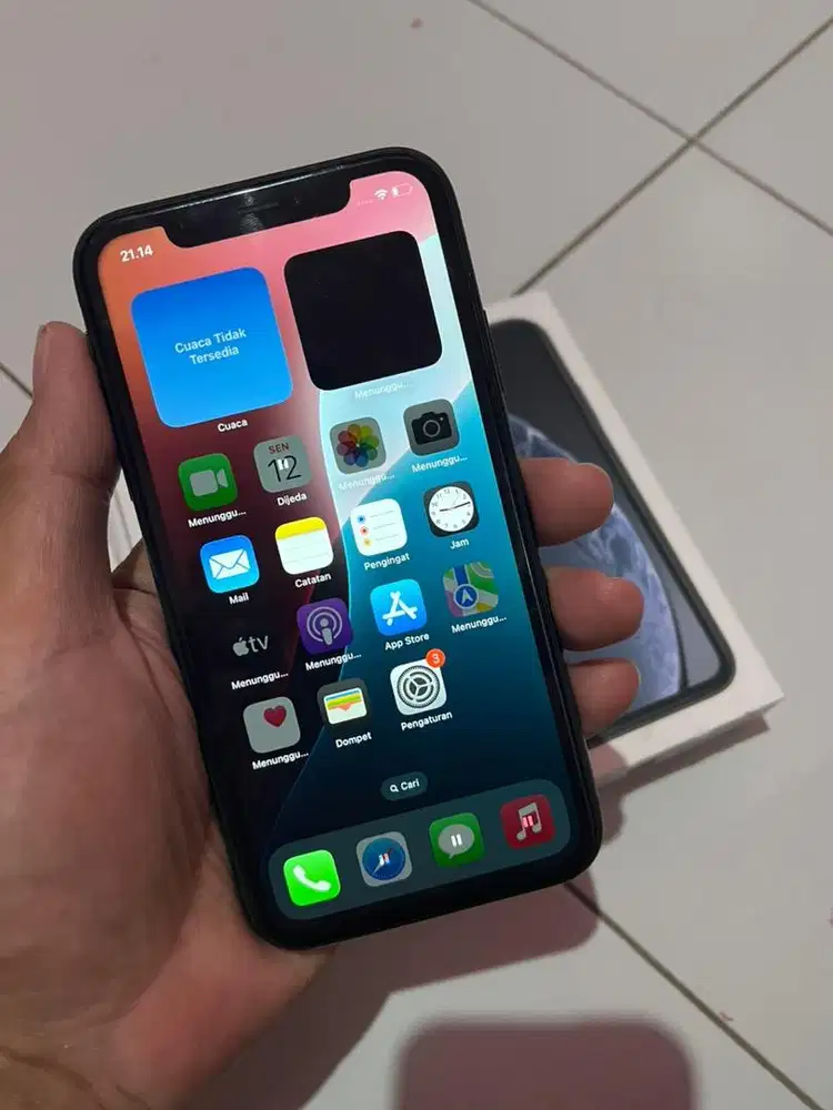 iphone xr 64gb normal