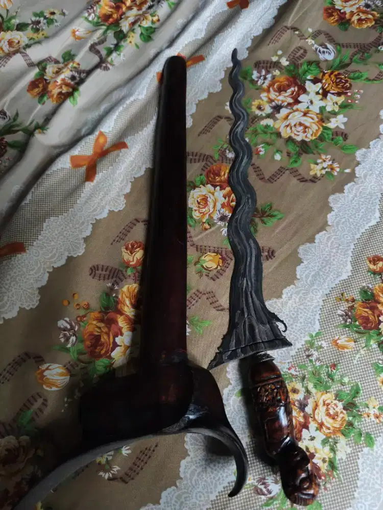 Keris Sengkelat