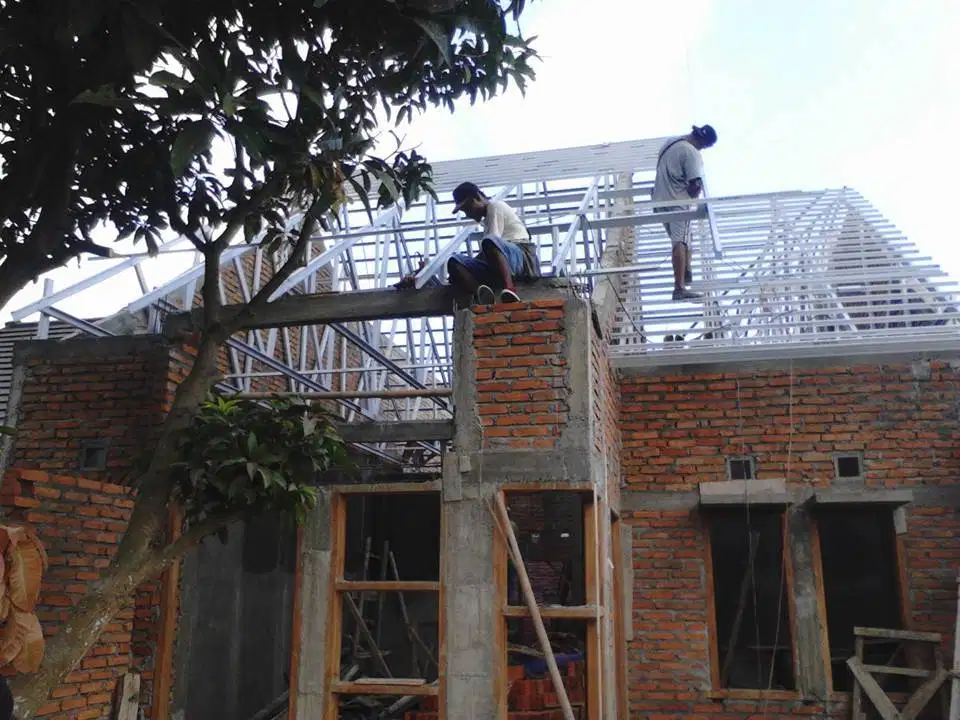 Renovasi Atap Lapuk Lampung Cocok Dengan Baja Ringan TASO Terpasang