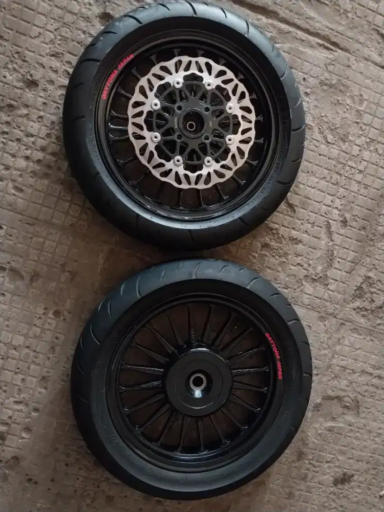 Velq stylo cbs merk daytona + ban dan piringan