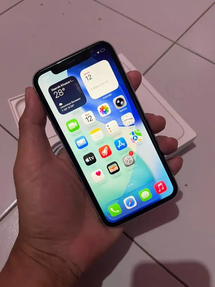 iphone 11 64gb ibox