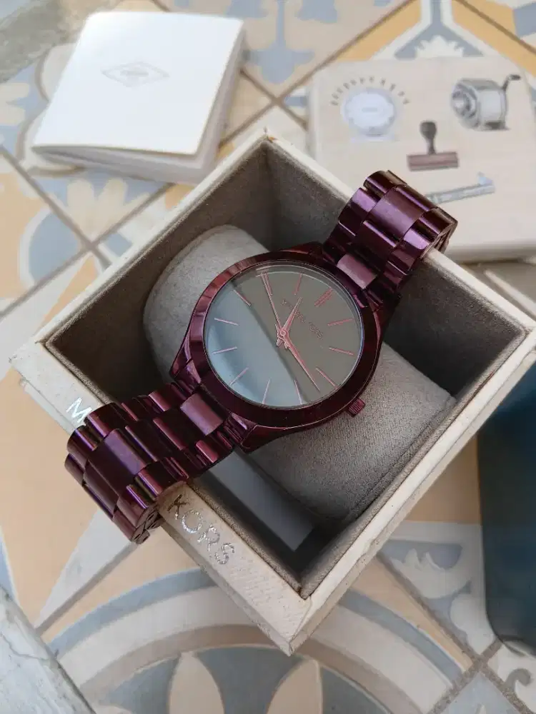 Jam tangan fosil