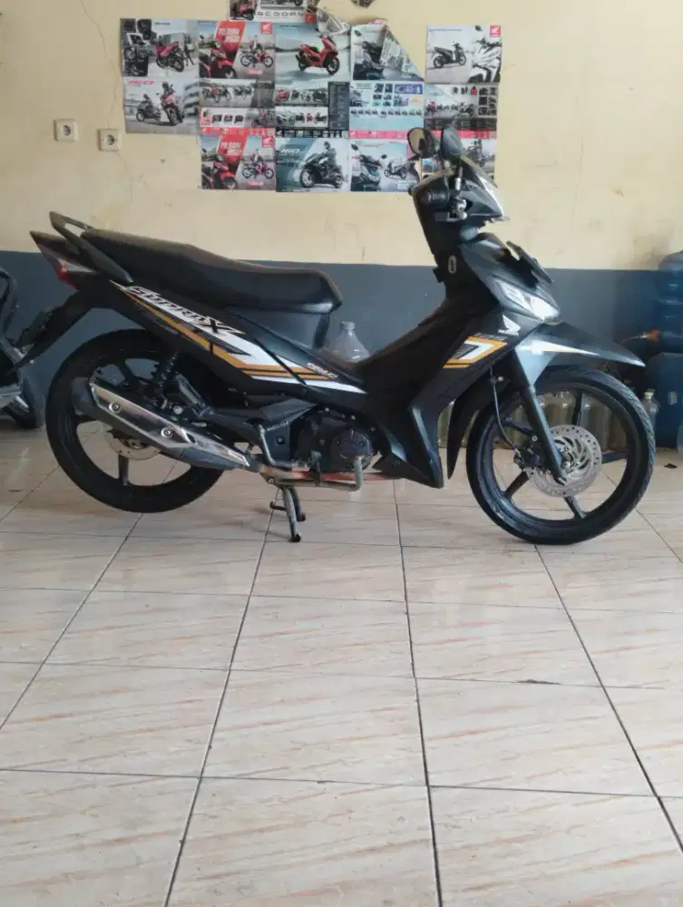 Honda Supra x 125 tahun 2023