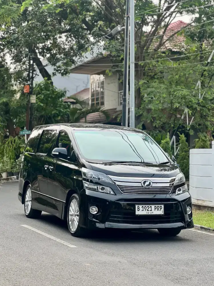 Vellfire Z Alles cc2.4 tahun nik 2014 Original