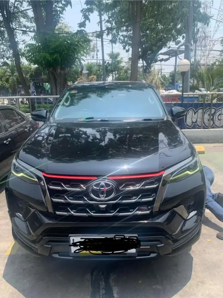 Dijual fortuner trd 2.4 km 65 rb