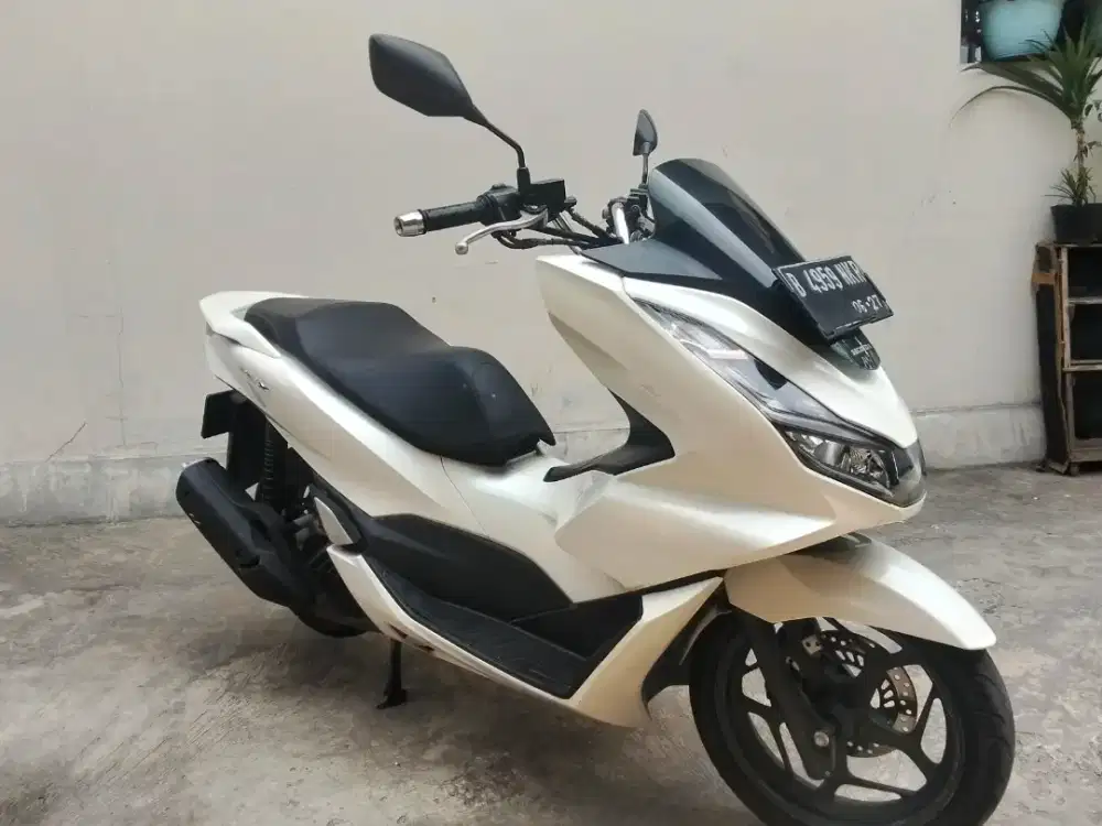 HONDA PCX 160 CBS TAHUN 2022