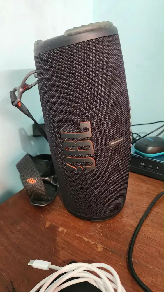 JBL Xtreme 3 HITAM