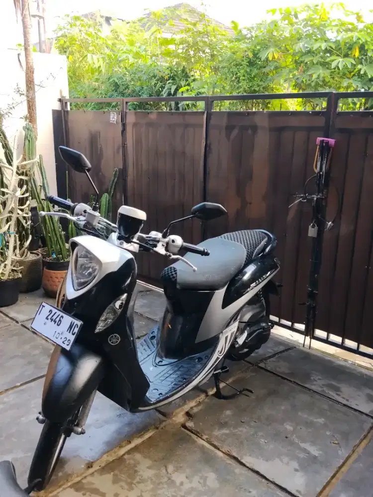 Yamaha fino 2015 premium
