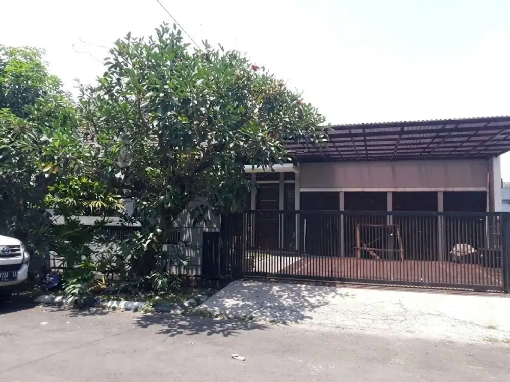 JARANG ADA! Rumah 1 Lantai LT 325 m² Batununggal dengan harga di bawah pasar