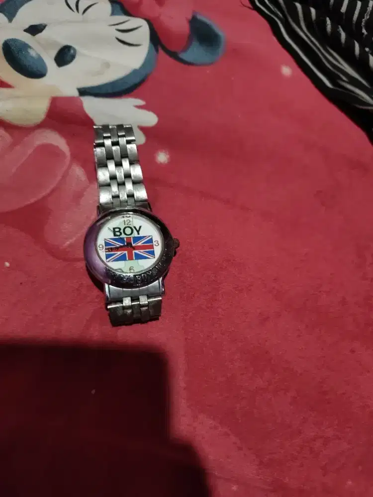 Jam tangan boy london