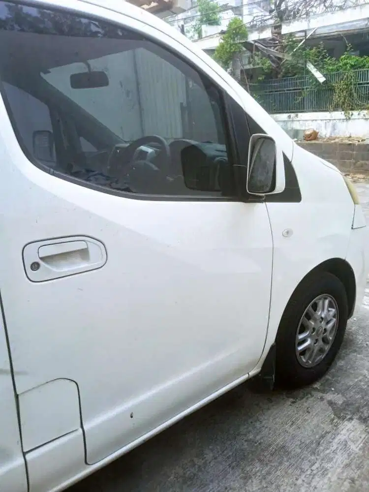 Nissan Evalia 2013 Bensin