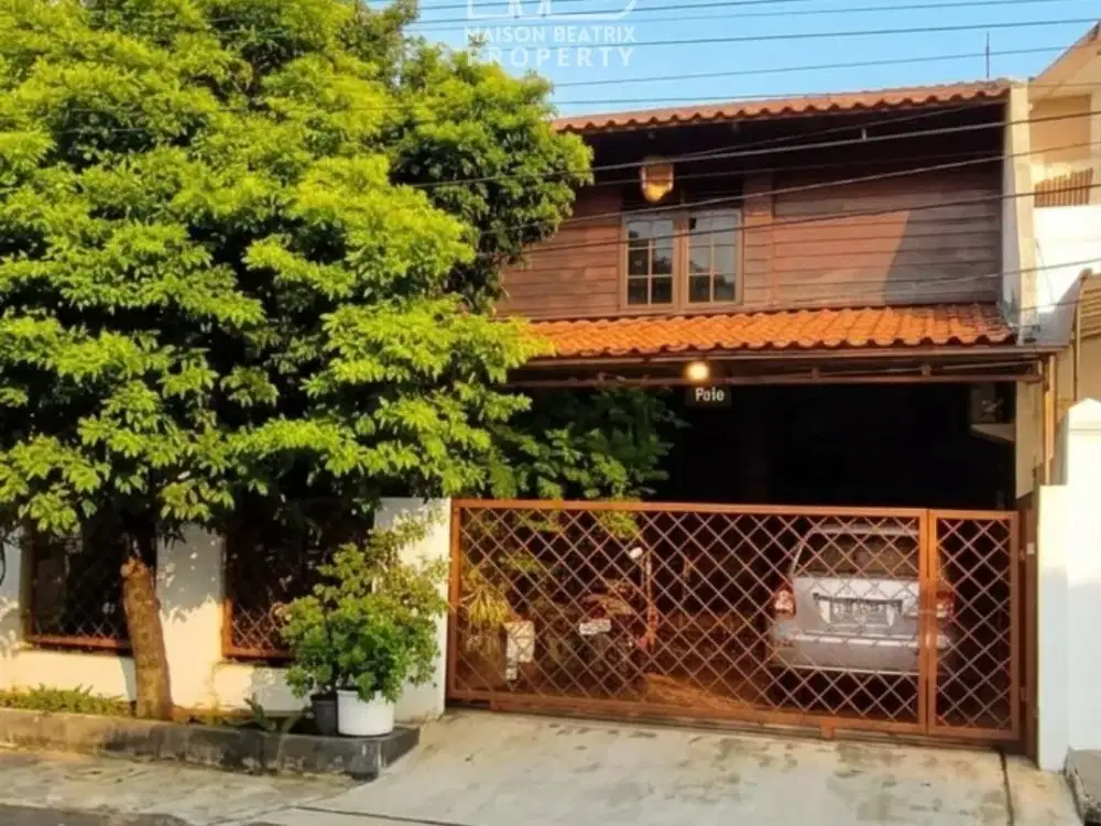 DIJUAL RUMAH 2 LANTAI STRATEGIS DI TAMAN KEDOYA BARU – KEBON JERUK, JAKARTA BARAT