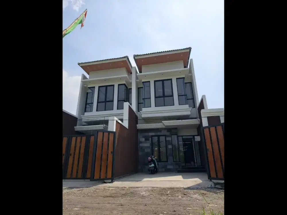 ‼BARU GRESS 2 UNIT‼ Rumah 2 Lantai Siap Huni di Medayu Utara Surabaya Timur