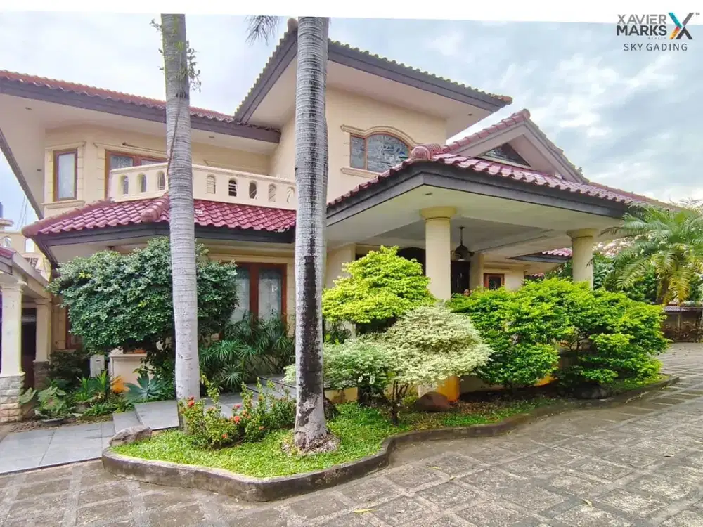 Dijual Rumah Mewah ada Kolam Renang di Perum Jatibening Dua Podok Gede Bekasi Jawa Barat