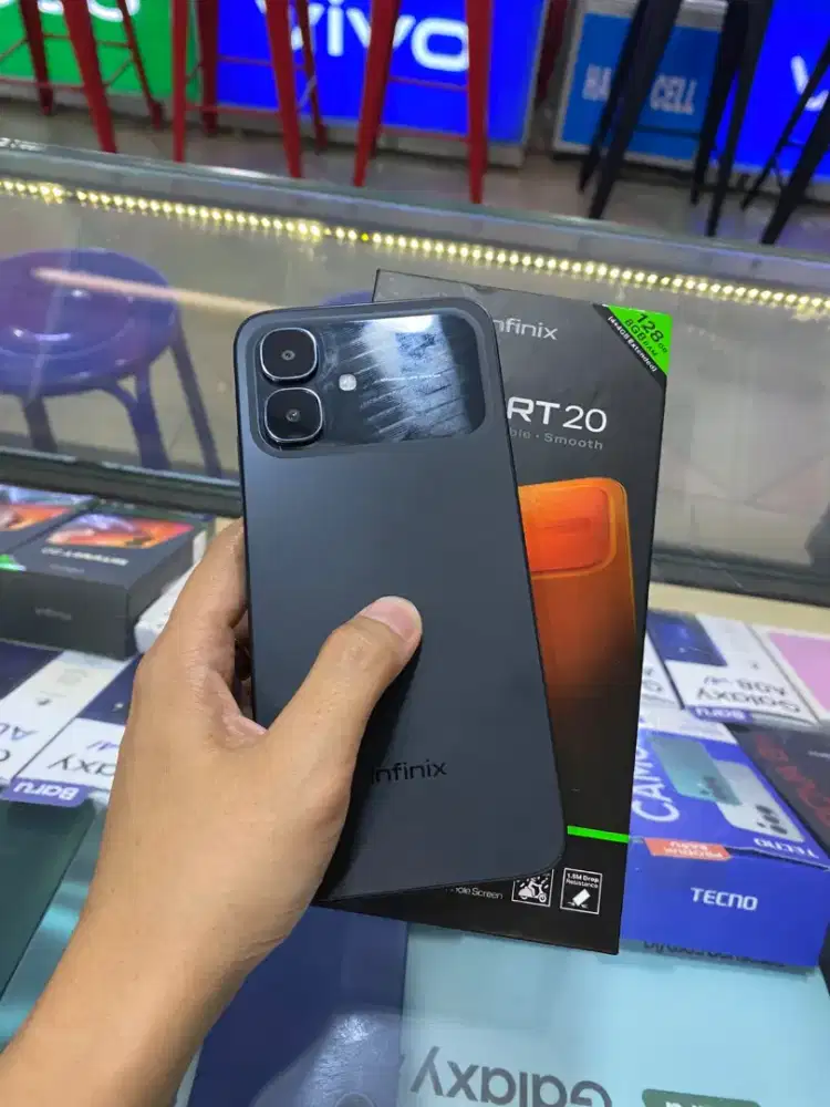 Smart 20 8/128 garansi panjang