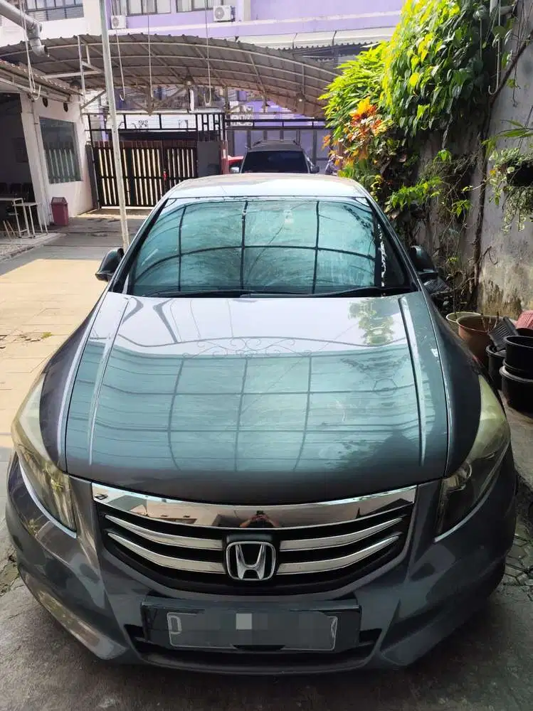 Honda Accord 2011 Bensin