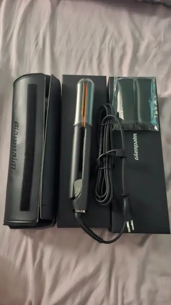 Pelurus rambut Glampalm