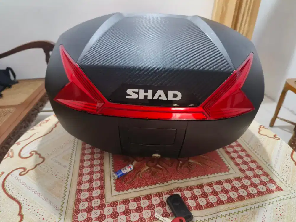 JUAL BOX DAN BRACKET XMAX SHAD 47 SH, BARANG BAGUS