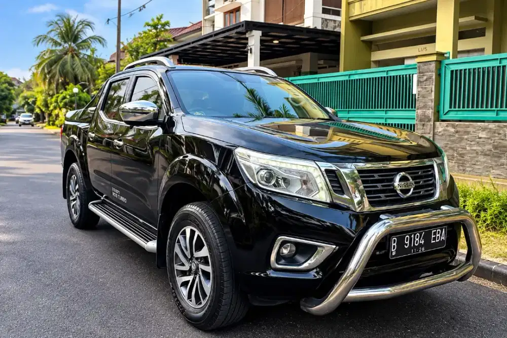 Nissan Navara Double Cabin