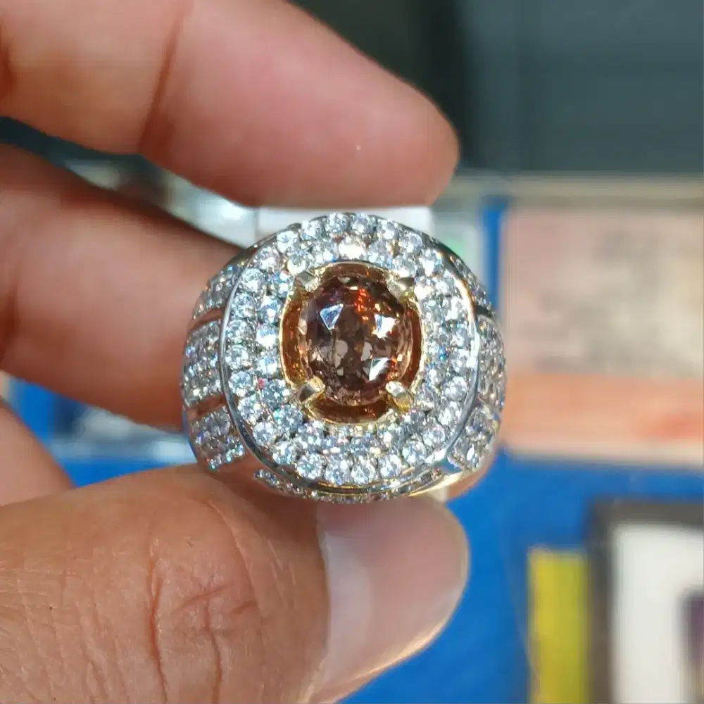 Natural Color Change Sapphire 2.17 crt