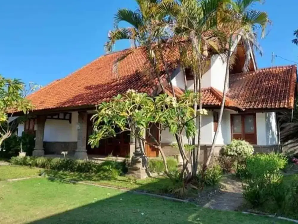 Rumah Style Villa Hanya Hitung Tanah Daerah Kelurahan Renon Denpasar Selatan Bali
