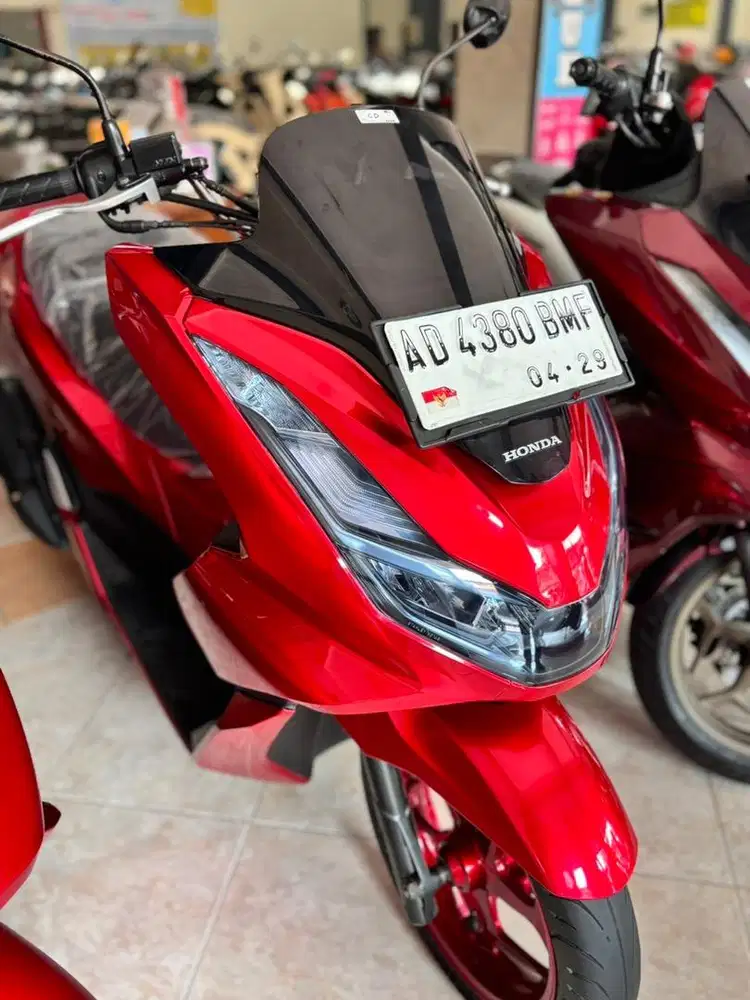 PCX MERAH TAHUN 2024