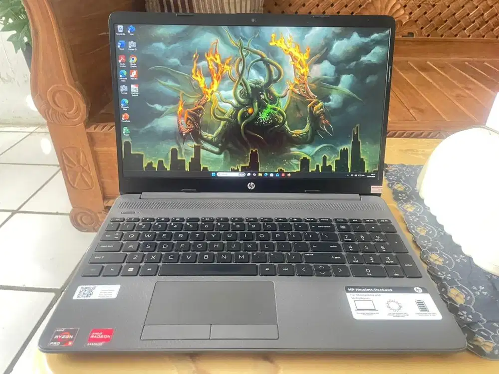 Laptop Hp 255G8 rysen 5 5500U