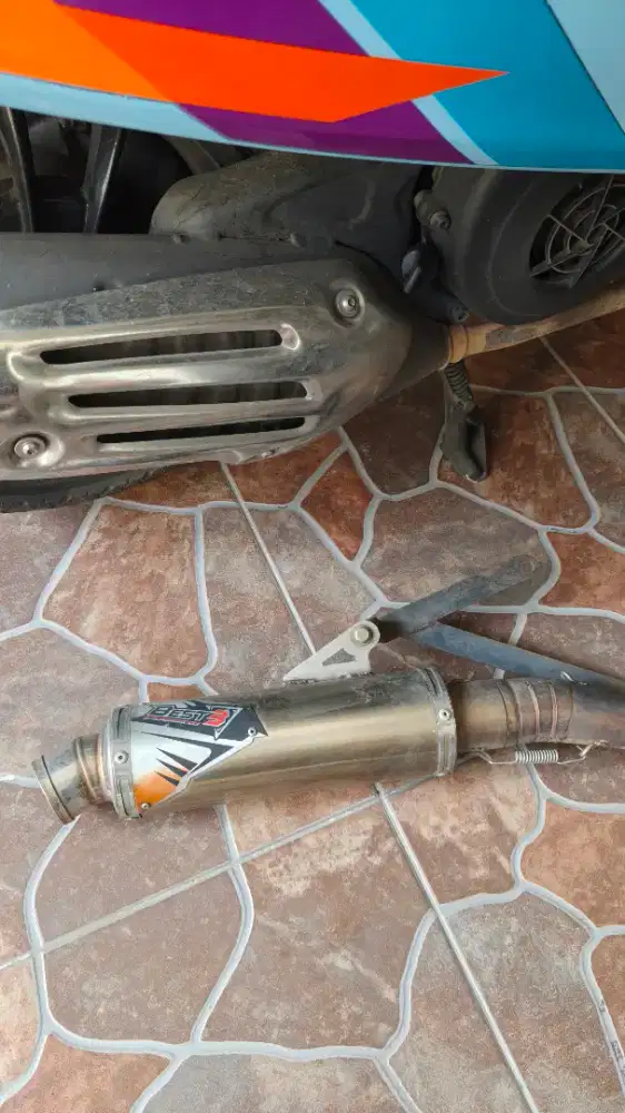 Knalpot Best3 Vespa