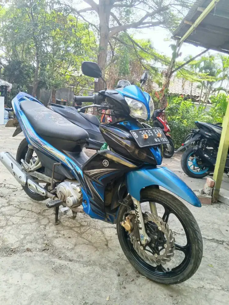 Motor yamaha jupiter