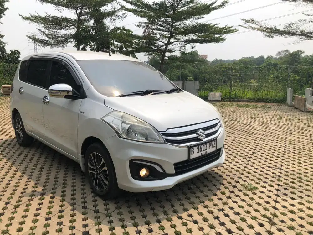 Suzuki Ertiga GX AT 2016 Putih Paket Kredit Premium